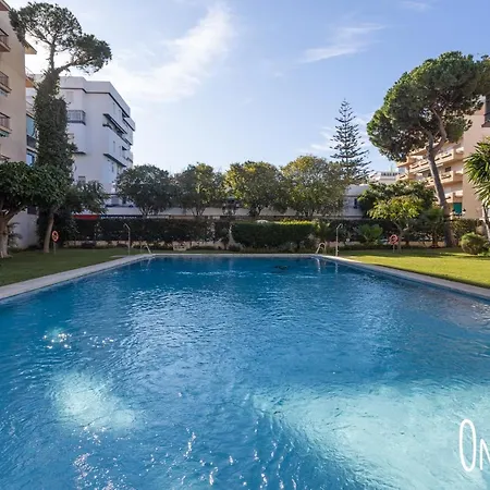 Apartment One And Lux - With Pool