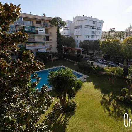 One And Lux - With Pool Apartment