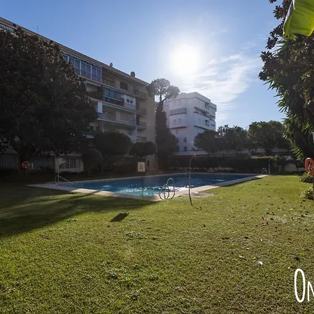 Apartment One And Lux - With Pool